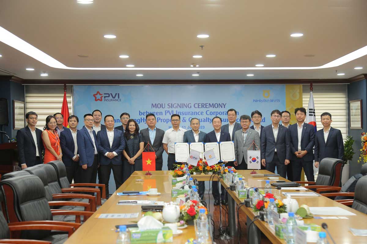 Ngày 11/07/2023, tại Hà Nội, Tổng công ty Bảo hiểm PVI (Bảo hiểm PVI) đã ký thỏa thuận hợp tác toàn diện (MOU) với Công ty TNHH Bảo hiểm Tài sản & Thiệt hại NongHyup (Bảo hiểm NH P&C) Hàn Quốc.